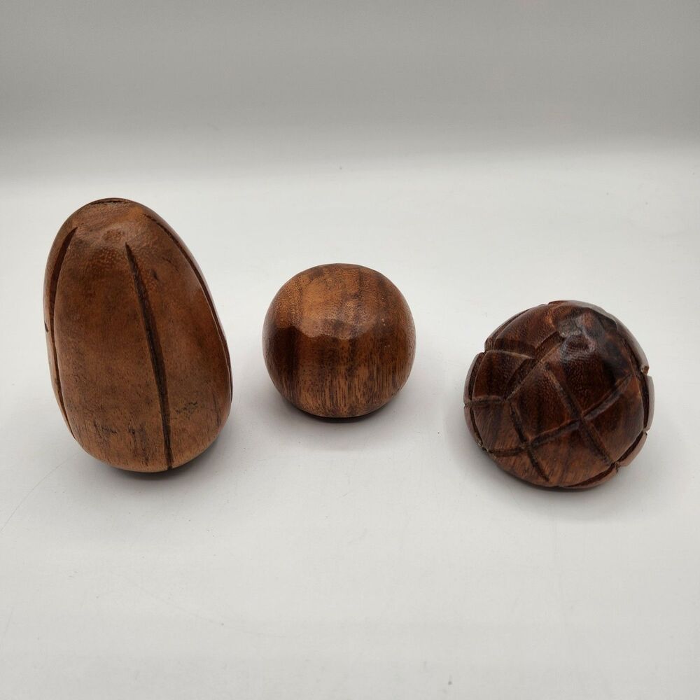 Carved Wooden Fruit 9 Pieces Dining Table Decor MCM Grapes Pear Apple Banana - Picture 12 of 15
